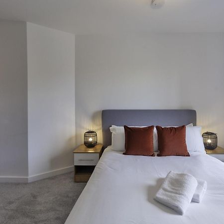 Lovely 2 Bedroom Apartment In Central Ashford Ashford  Exterior photo